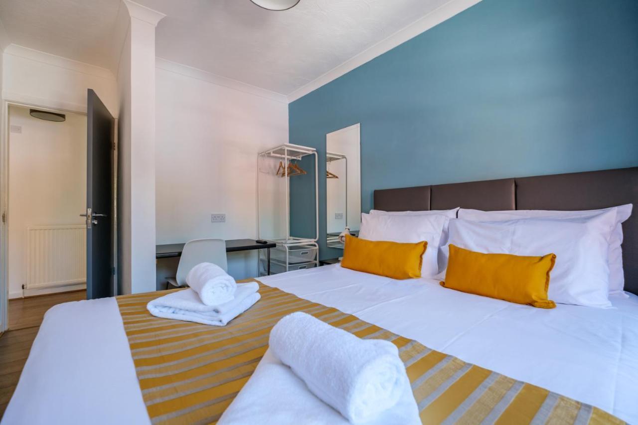 The Douglas - Spacious 2 Bed Apartment In Uddingston Kültér fotó